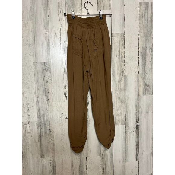 Brown pants - Picture 3 of 9